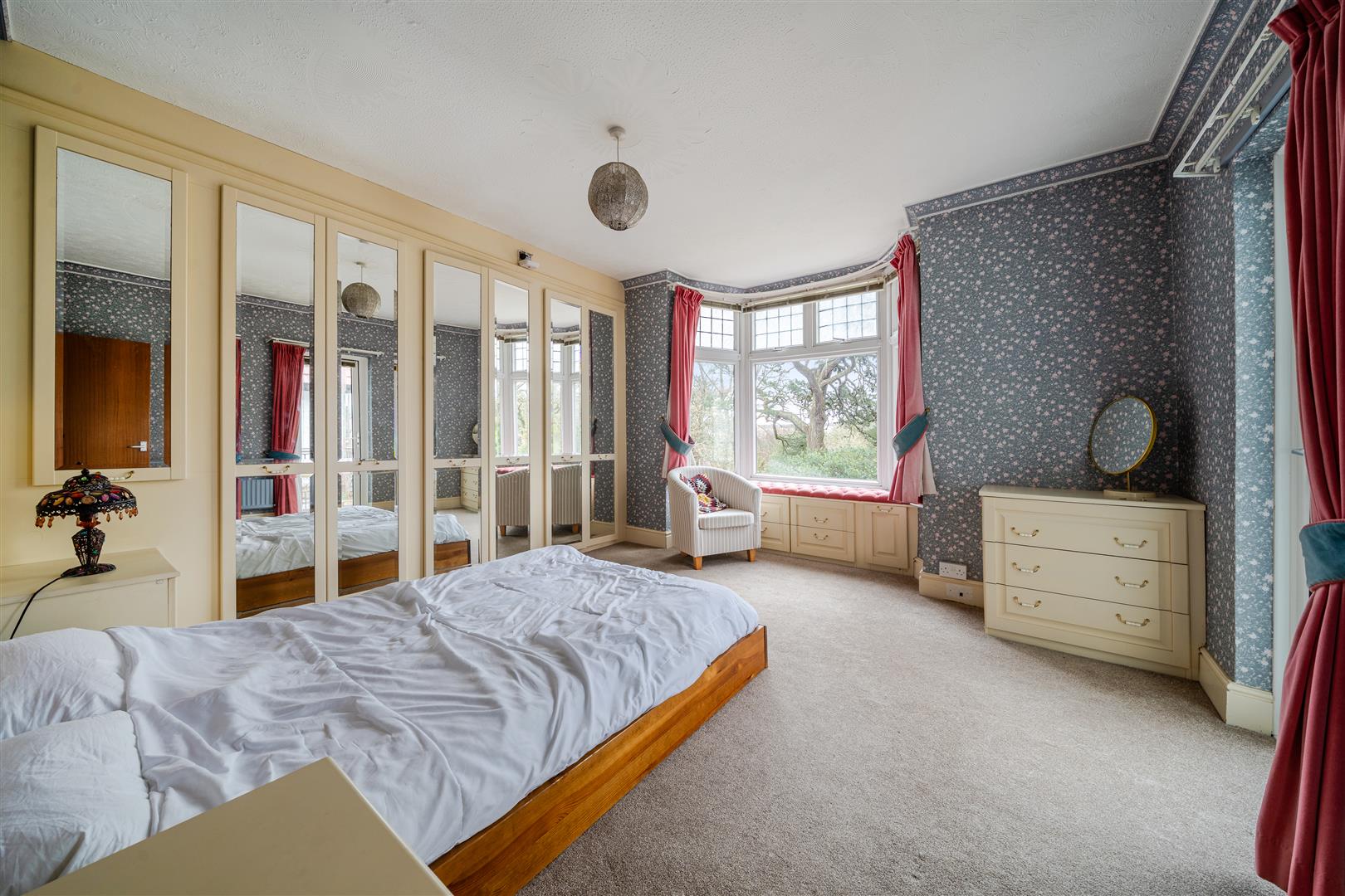 Glanbrydan Avenue, Uplands, Swansea, SA2 0JH
